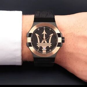 New Men’s Maserati Black and Gold Watch